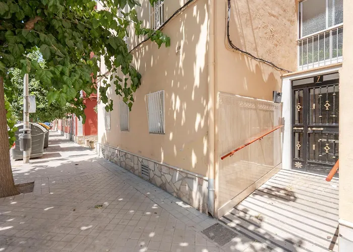 Congress Suites